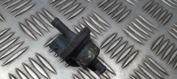 Valve vacuum