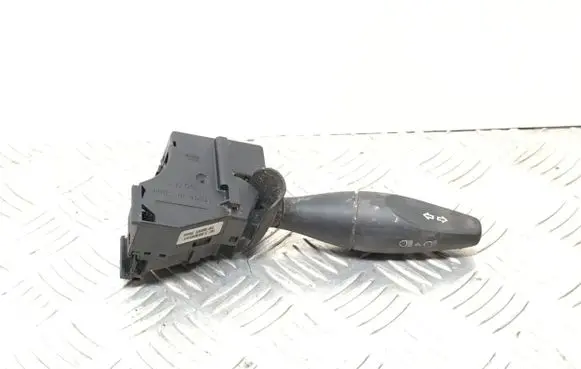 Ford Focus Indicator stalk 98AG13335AG 04JAN09C PA66GF30