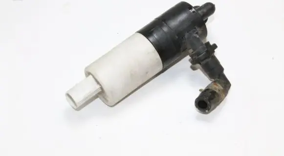 Land Rover Discovery 3 - LR3 Headlight washer pump 