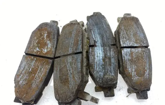 Subaru Outback Brake pads (rear) 