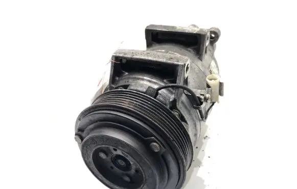 Volvo XC90 Air conditioning (A/C) compressor (pump) 31308261