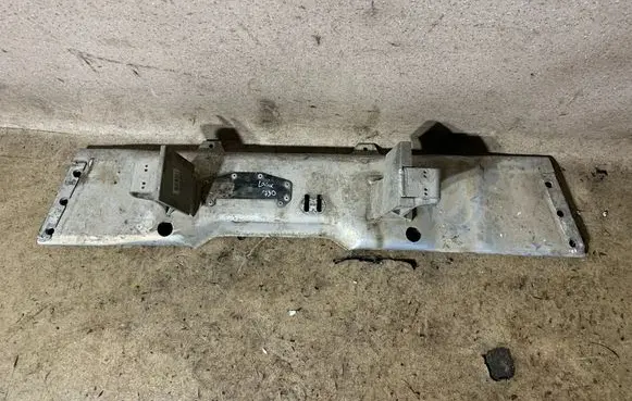 Mercedes-Benz GLE (W166 - C292) Gearbox mounting bracket A1662410047