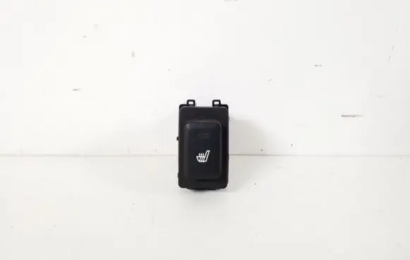 KIA Sportage Seat heating switch