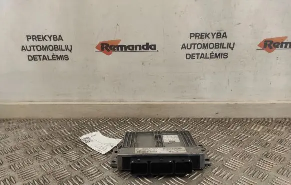 Citroen Xsara Picasso Engine control unit/module 9643786680 50409S05 216463289