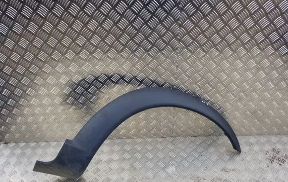Volvo XC70 Front arch trim 30678044