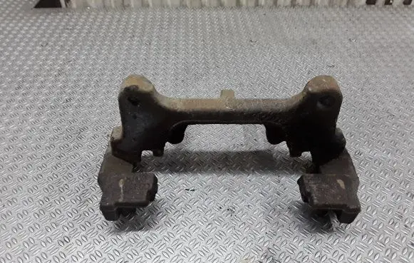 Volkswagen Tiguan Front Brake Caliper Pad/Carrier 