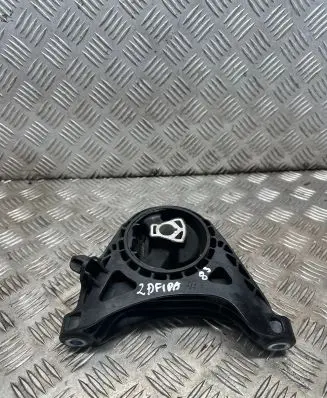 Opel Zafira C Engine mount bracket 6140300068