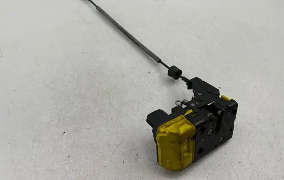 Volvo S60 Front door lock