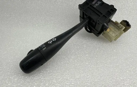 Nissan Sunny Wiper turn signal indicator stalk/switch 14506 1X16A