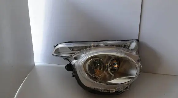 Citroen C1 Headlight/headlamp 81110-0H170