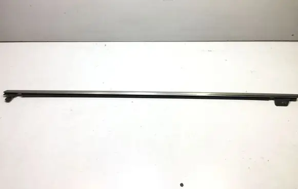 Citroen C4 I Picasso Front door trim (molding) 9655506080