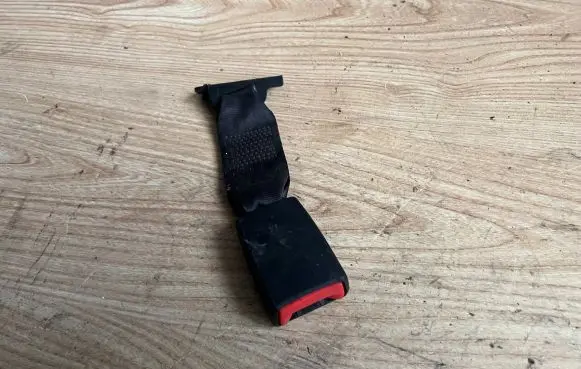 Fiat Stilo Rear seatbelt buckle C383 040903 33029684
