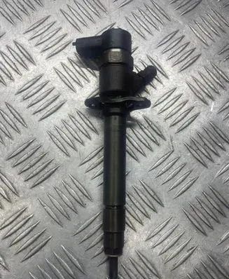 Volvo V70 Fuel injector 8658353 3A10015
