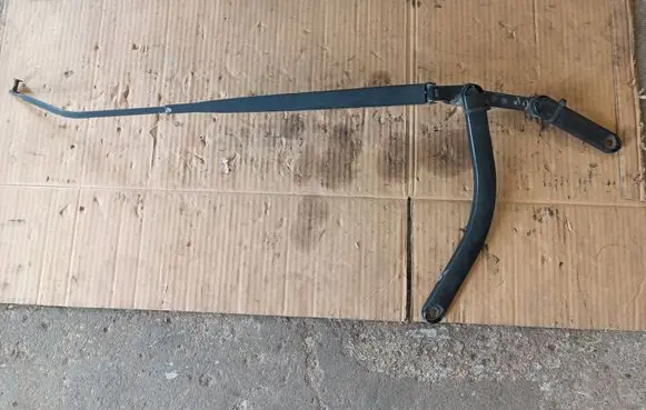 Renault Scenic II - Grand scenic II Front wiper blade arm