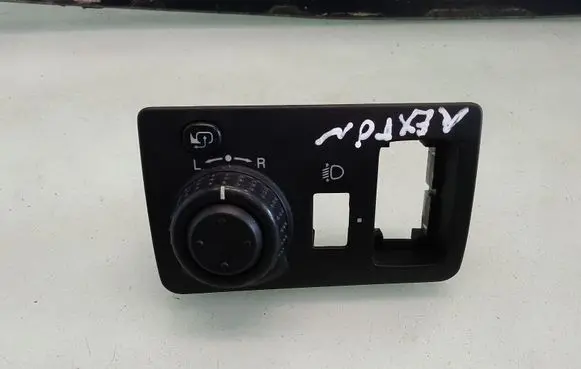 SsangYong Rexton I Wing mirror switch
