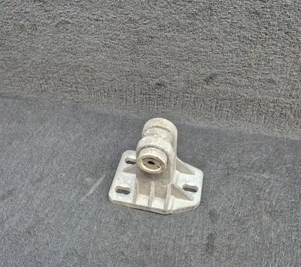 Audi A6 S6 C4 4A Front bumper mounting bracket 4A0807130D