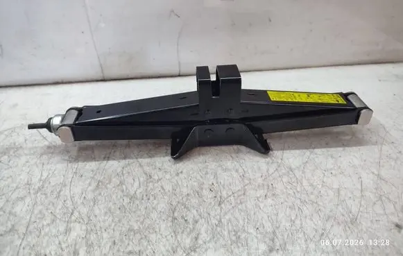 KIA Sportage Lift Jack