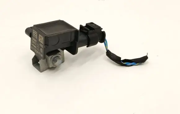 BMW 5 F10 F11 Airbag deployment crash/impact sensor 9224177 04848 150512