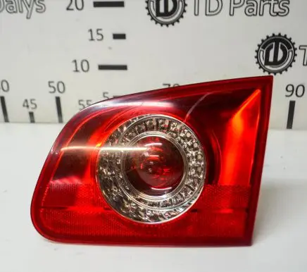 Volkswagen PASSAT B7 USA Tailgate rear/tail lights 3C9945094A