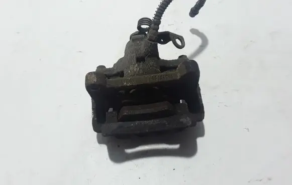 Opel Vivaro Rear brake caliper 7701056165