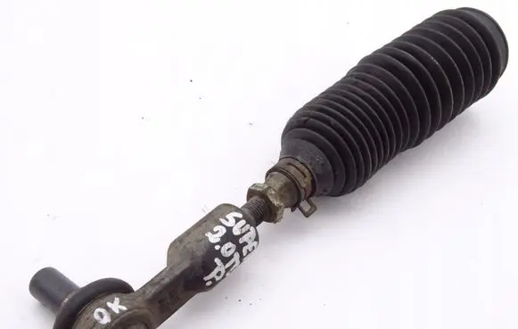 Skoda Superb B5 (3U) Steering tie rod boot 