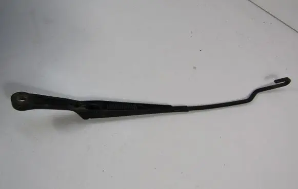 Volkswagen PASSAT B5.5 Front wiper blade arm 3B1955409