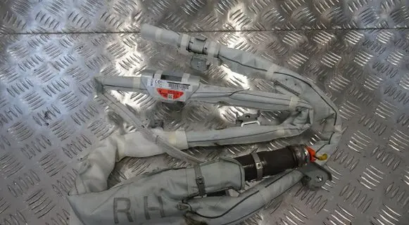 Mazda 3 III Roof airbag