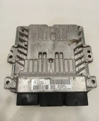 Peugeot 5008 Engine control unit/module 9677243580 S180123006A 9666681180