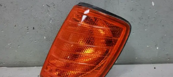 Mercedes-Benz E W124 Front indicator light DE340-1504L-AS-CY
