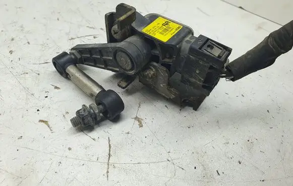 KIA Sorento Headlight/headlamp level sensor 92190C5100 1504170248B UMRRKDQ0248