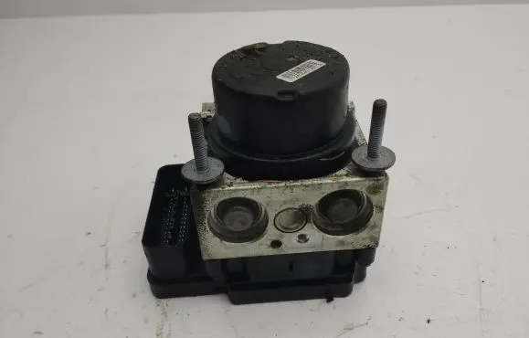 Toyota Yaris ABS Pump 445400D100