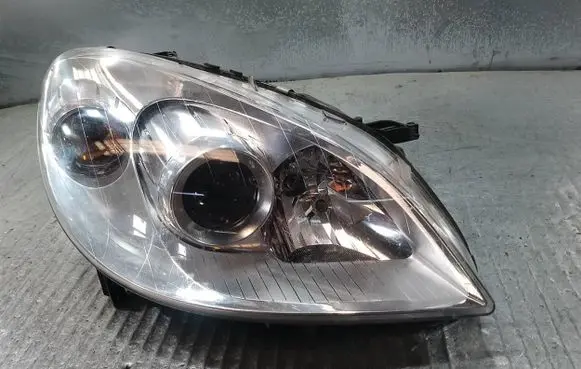 Mercedes-Benz B W245 Headlight/headlamp 08-440-1152R