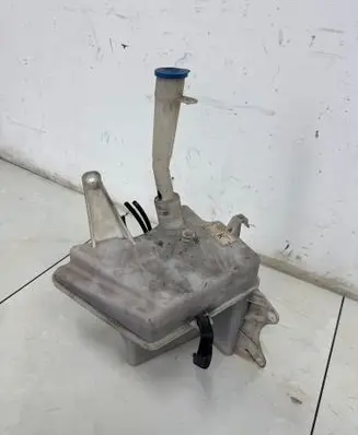 Toyota Avensis T270 Windshield washer fluid reservoir/tank 8531005141 1006092