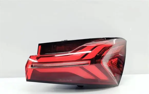 MG Marvel R Rear/tail lights 20240161