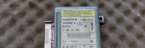 Volvo S40, V40 Airbag control unit/module 30855881B 0285001146 963380287E