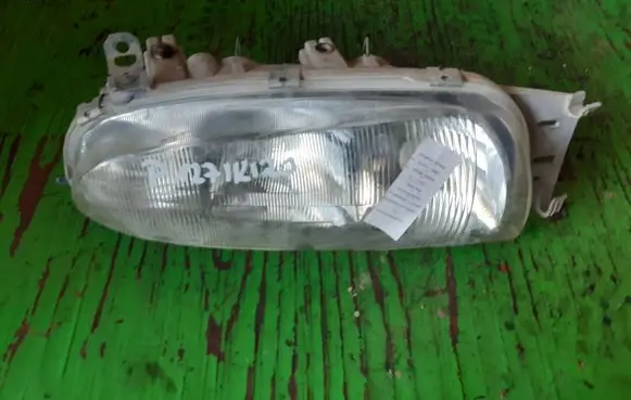 Ford Fiesta Headlight/headlamp