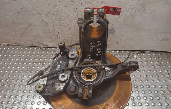 Citroen C3 Front wheel hub spindle knuckle S14765296 P55