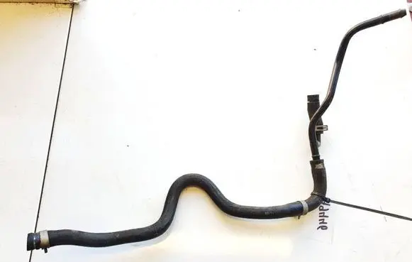 Nissan Almera N16 Engine coolant pipe/hose 073100