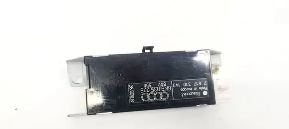 Audi A4 S4 B8 8K Antenna control unit 8K9035225 7617310143