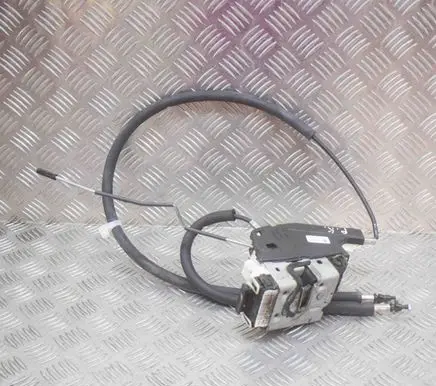 Maserati Quattroporte Coupe door lock (next to the handle) 673007276