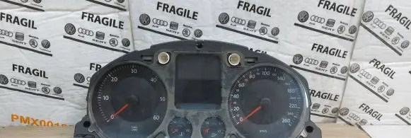 Volkswagen PASSAT B6 Speedometer (instrument cluster) A2C53194181