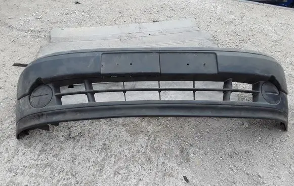 Renault Clio II Front bumper 8200152587