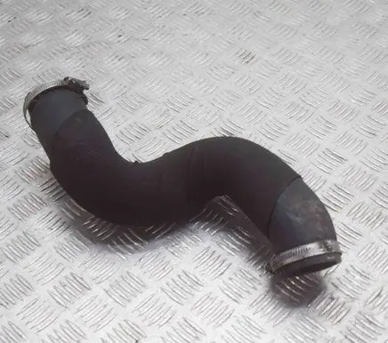 Audi Q5 SQ5 Intercooler hose/pipe 8R0145737N