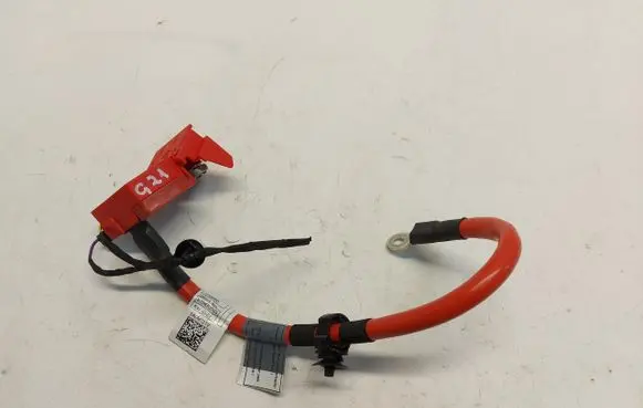 BMW 3 G20 G21 Positive cable (battery) 8704706JLK01