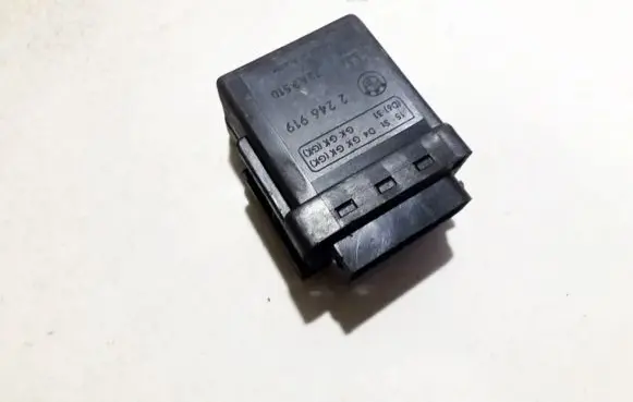 BMW X5 E53 Glow plug pre-heat relay 2246919 72rb510