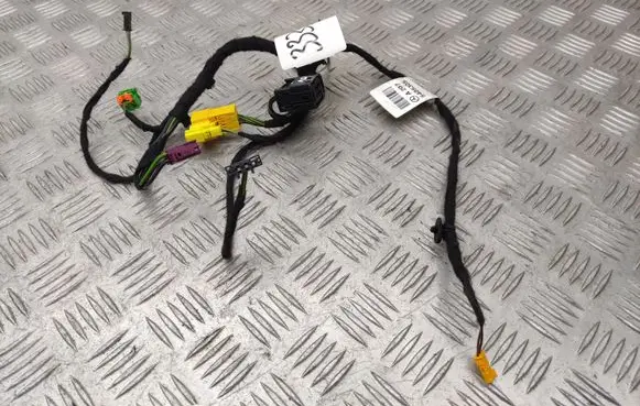 Mercedes-Benz E C207 W207 Front door wiring loom A2075405305
