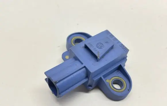 Seat Altea XL Front window lifting mechanism without motor 1K0955557B