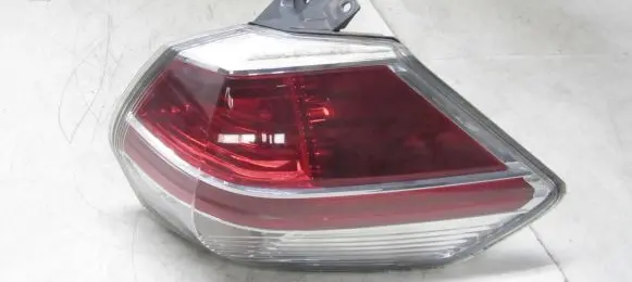 Nissan X-Trail T32 Rear/tail lights