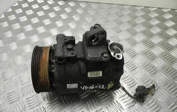Land Rover Discovery 4 - LR4 Air conditioning (A/C) compressor (pump) 4471808382 VD16172