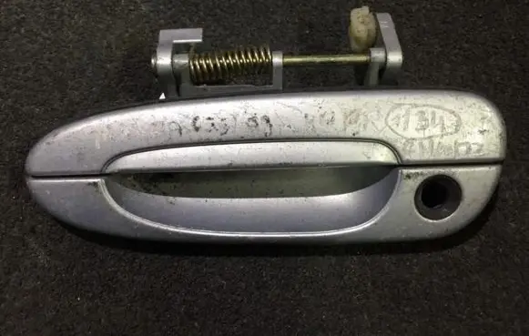Mazda 626 Front door exterior handle